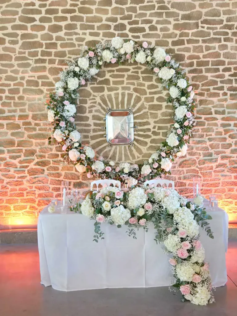 Suspension table d'honneur mariage ronde